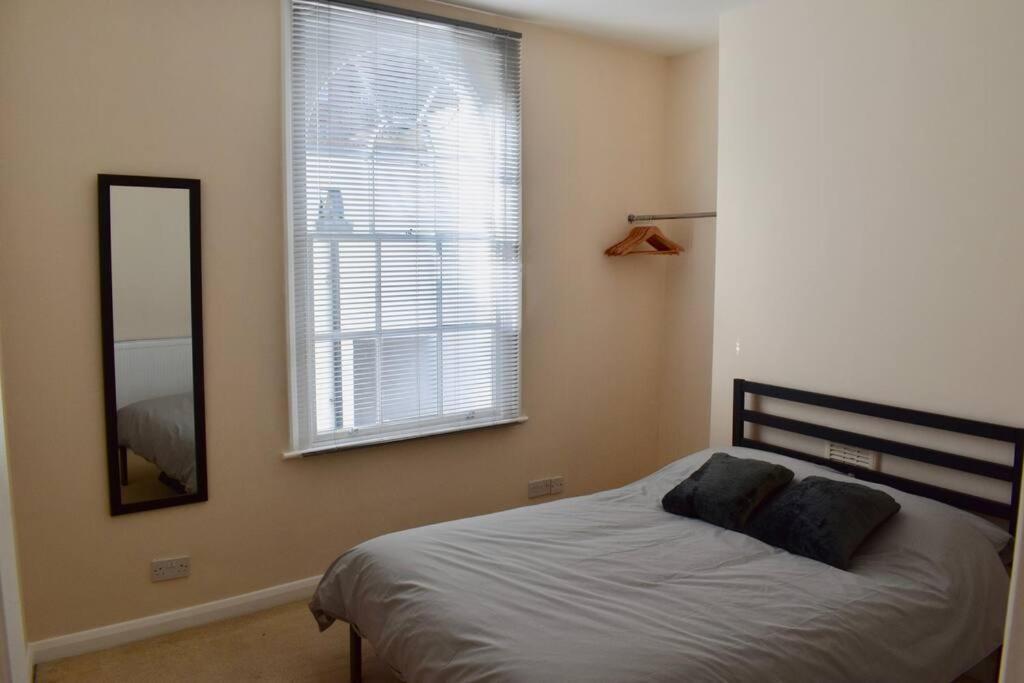 Cosy 1 Bedroom Flat Near The London Eye Londres Exterior foto