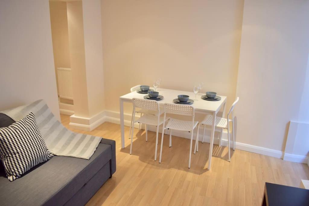 Cosy 1 Bedroom Flat Near The London Eye Londres Exterior foto